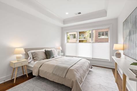 150 Henley Place Weehawken NJ 07086