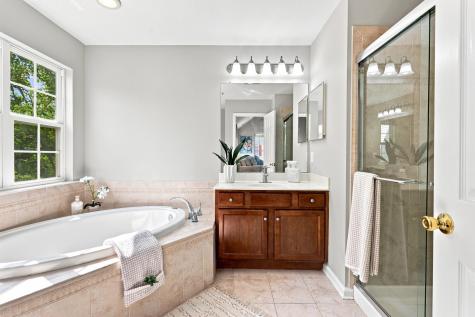 3 Elco Court Bayonne NJ 07002
