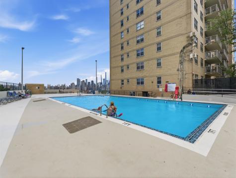 6600 Boulevard East West New York NJ 07093