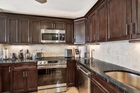 380 Mountain Road Union City NJ 07087