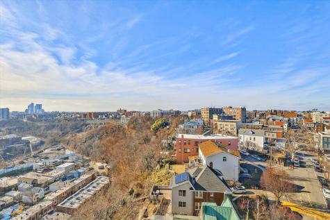 380 Mountain Road Union City NJ 07087