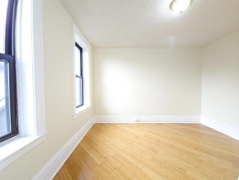 7306 Park Avenue North Bergen NJ 07047