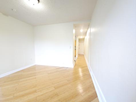 7306 Park Avenue North Bergen NJ 07047