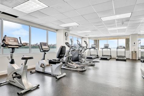 140 The Promenade Edgewater NJ 07020