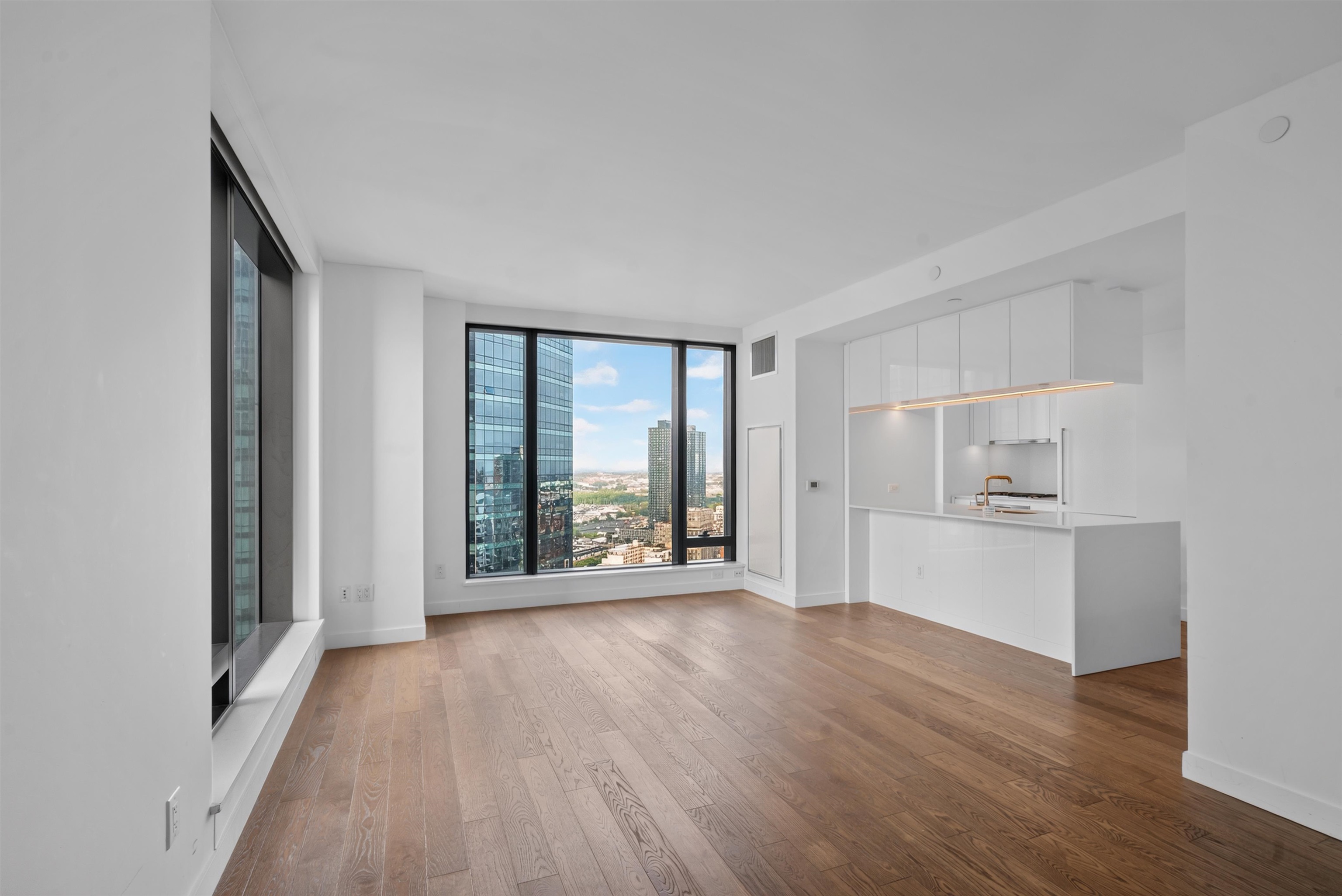 99 Hudson Street Jersey City NJ 07302