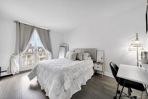 204 Shearwater Court West Jersey City NJ 07305