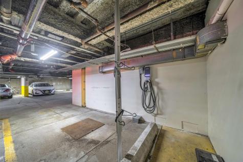 204 Shearwater Court West Jersey City NJ 07305