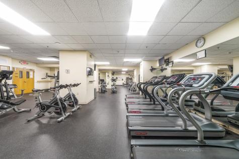 6040 Boulevard East West New York NJ 07093