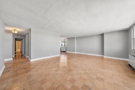 6040 Boulevard East West New York NJ 07093