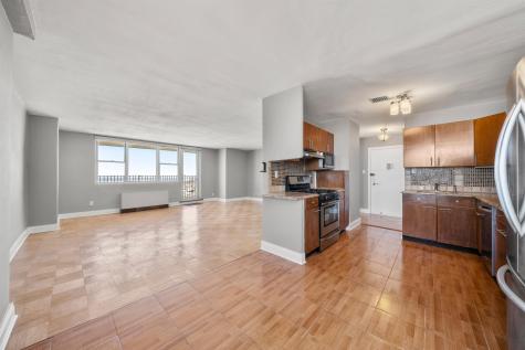 6040 Boulevard East West New York NJ 07093