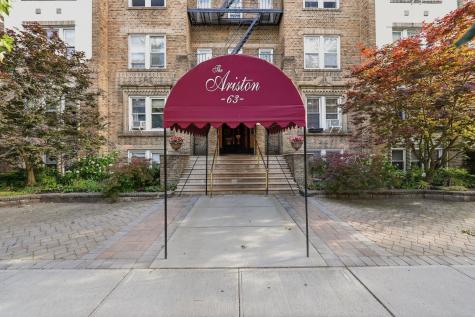 63 Sherman Place Jersey City NJ 07307