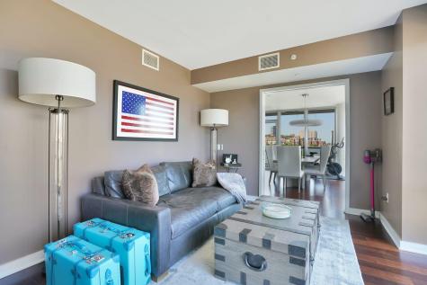 1000 Avenue At Port Imperial Weehawken NJ 07086
