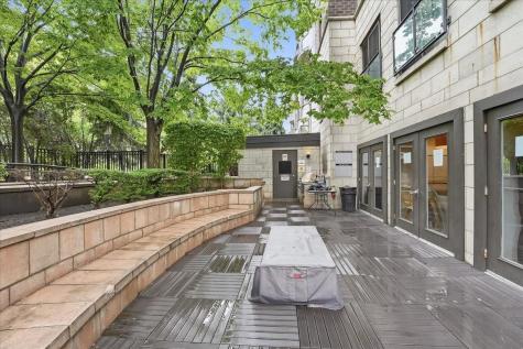 150 Henley Place Weehawken NJ 07086