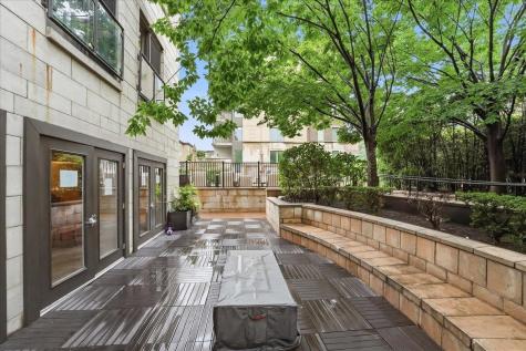 150 Henley Place Weehawken NJ 07086