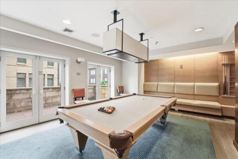 150 Henley Place Weehawken NJ 07086