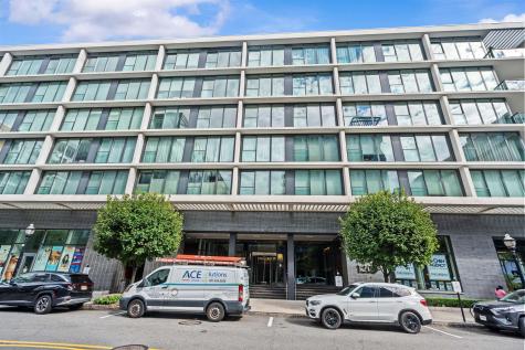 1200 Avenue At Port Imperial Weehawken NJ 07086