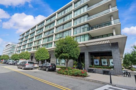 1200 Avenue At Port Imperial Weehawken NJ 07086