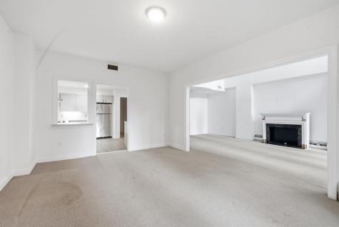207 Shearwater Court West Jersey City NJ 07305