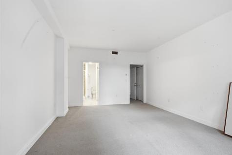 207 Shearwater Court West Jersey City NJ 07305