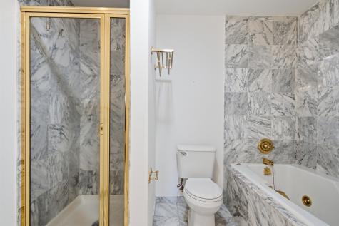 207 Shearwater Court West Jersey City NJ 07305