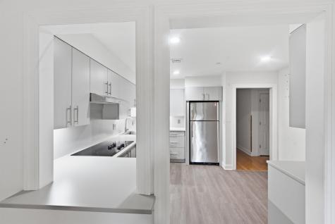 207 Shearwater Court West Jersey City NJ 07305