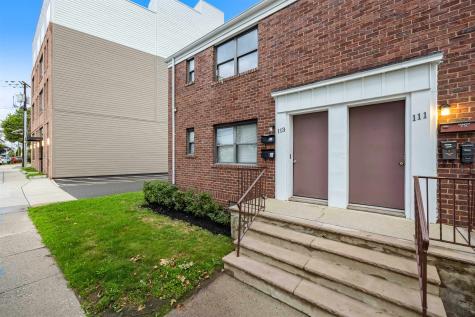 113 West 2nd Street Bayonne NJ 07002