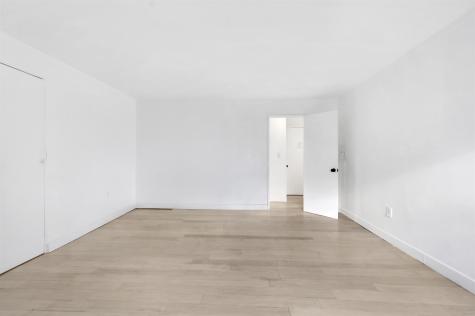 6010 Boulevard East West New York NJ 07093