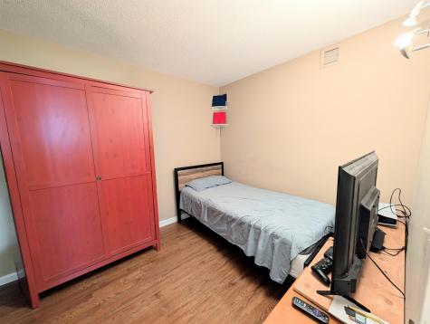 412 Harmon Cove Tower Secaucus NJ 07094