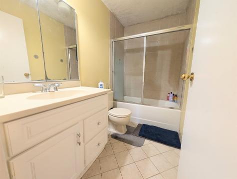 412 Harmon Cove Tower Secaucus NJ 07094