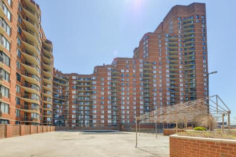 412 Harmon Cove Tower Secaucus NJ 07094
