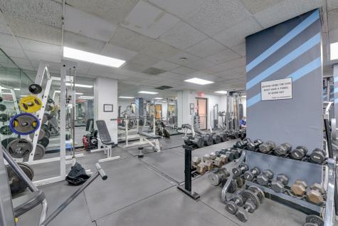 412 Harmon Cove Tower Secaucus NJ 07094