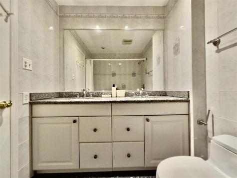 380 Whimbrel Lane Secaucus NJ 07094