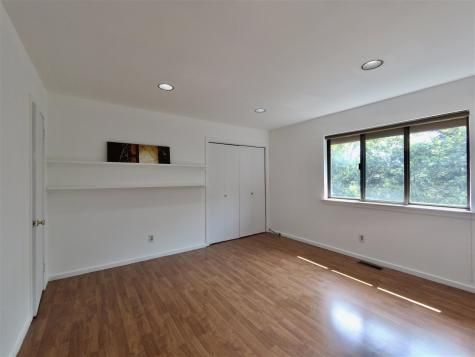 380 Whimbrel Lane Secaucus NJ 07094