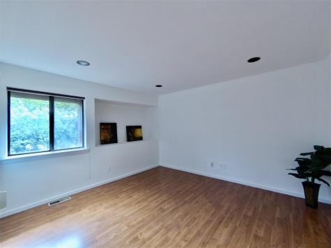 380 Whimbrel Lane Secaucus NJ 07094