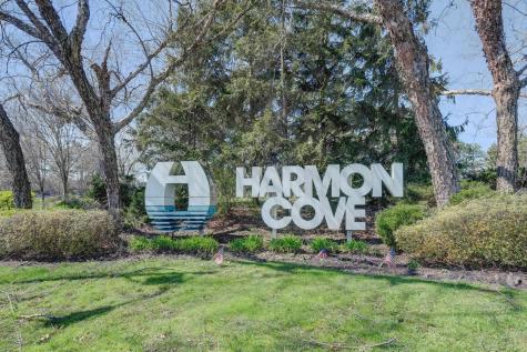 380 Whimbrel Lane Secaucus NJ 07094