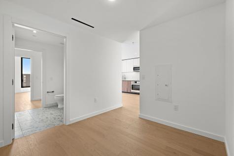 387 8th Street Jersey City NJ 07302