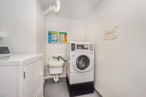 6040 Boulevard East West New York NJ 07093-3825