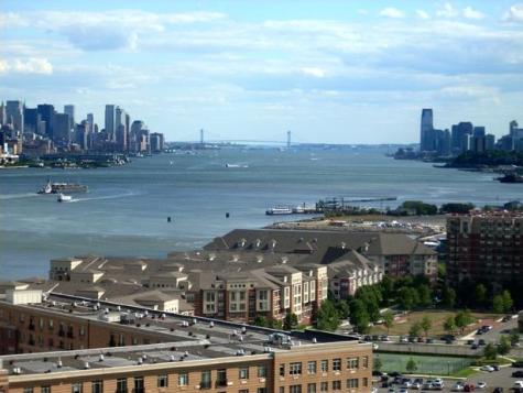 6040 Boulevard East West New York NJ 07093-3825