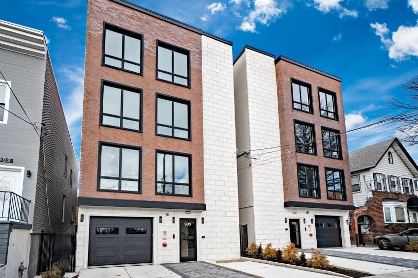 907 Palisade Avenue Union City NJ 07087