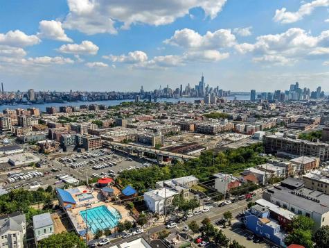 907 Palisade Avenue Union City NJ 07087