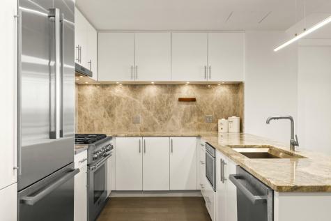 320 Adolphus Avenue Cliffside Park NJ 07010