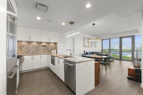 320 Adolphus Avenue Cliffside Park NJ 07010