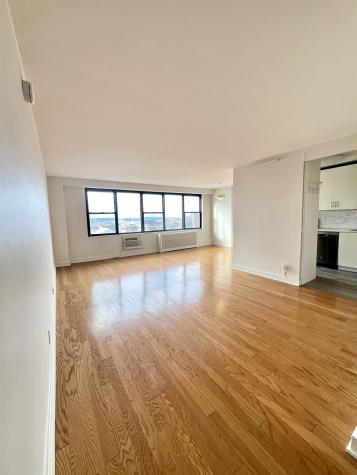 500 Central Avenue Union City NJ 07087