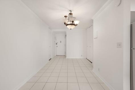 7004 Boulevard East Guttenberg NJ 07093