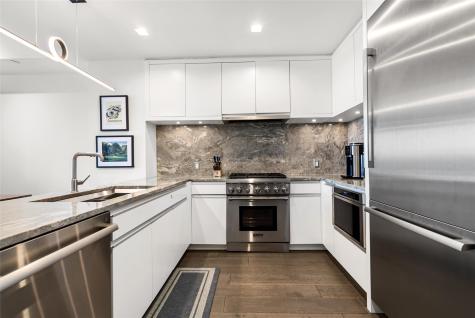 320 Adolphus Avenue Cliffside Park NJ 07010