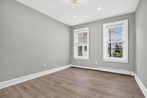 42 Hutton Street Jersey City NJ 07307