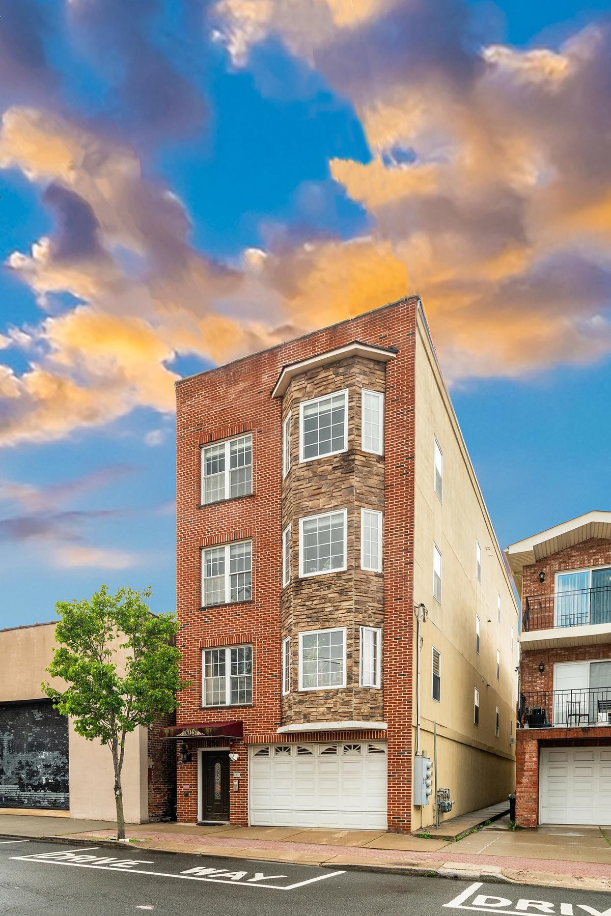 726 23rd Street Union City NJ 07087