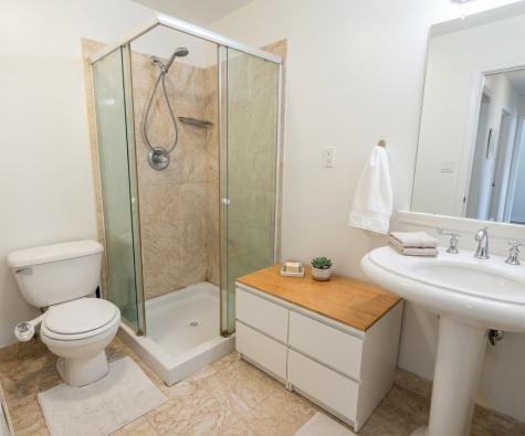 362 Sandcastle Key Secaucus NJ 07094