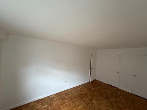 6515 Boulevard East West New York NJ 07093