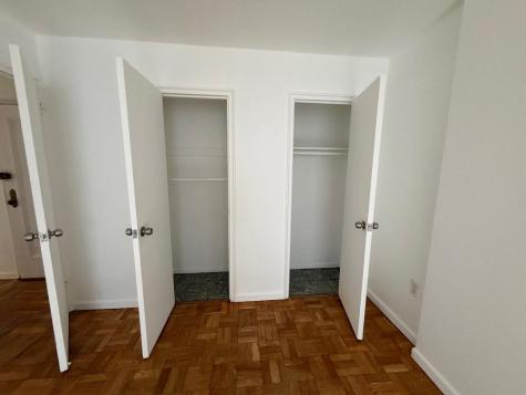 6515 Boulevard East West New York NJ 07093